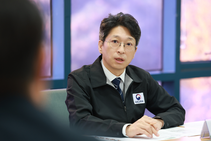 발언하는 홍지선 국토교통부 장관