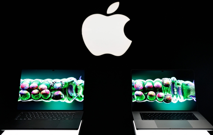 US-APPLE-DEBUTS-NEW-PRODUCTS-AT-LOS-ANGELES-EVENT
