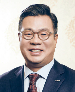 ‘거침없는’ 정일문 한투證 사장, 고객신뢰 안고 1등 증권사 굳힌다