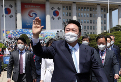 [윤석열 시대 개막] 尹 정부 주택공급 확대·규제 완화…건설업계 기대감↑