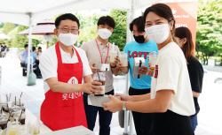 하석주 롯데건설 대표, ‘응원의 커피차’로 임직원 격려