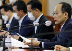 추경호 "필요시 분야·단계별 시장안정조치 적기 시행"