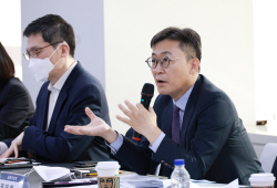 금융위 "자금조달 어려운 핀테크 등 혁신기업 지원방안 마련"