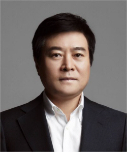 교촌, 소진세 회장 떠나고 다시 
