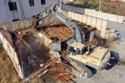 광주 학동4구역, 1년5개월만에 해체공사 재개