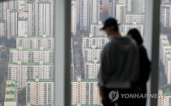 “서울 아파트 가격 여전히 비싸”…대폭 쪼그라든 매수심리