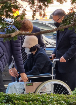 딸 조민 다음은 아들 조원...조국 아내 정경심, 입시비리로 또 징역형 구형