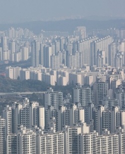정부, 내년 부동산 공시가격 현실화율 2020년 수준으로 되돌린다