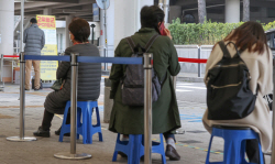 겨울철 재유행에 코로나19 신규확진 5만2788명…전주보다 높아