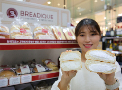 "호텔·베이커리 빵 부럽지 않다"…편의점 ‘프리미엄 빵 전쟁’