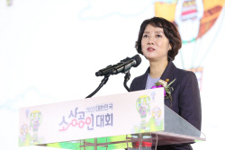 모범소상공인 이상백 대표에 철탑훈장