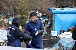 이디야커피, 강남 구룡마을에 겨울나기물품 전달
