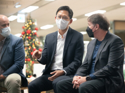 LG ‘엑사원’ AI 활용해 산업 현장 난제 해결한다