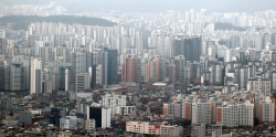 공동주택, 관리비 50가구 이상 의무 공개…지하주차장 침수 예방·대응 의무화