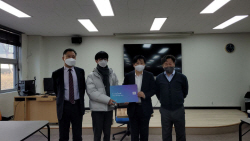 인스타페이, ‘인스타카드 장학생’ 선발…최대 300만원 전공책 할인 혜택 제공