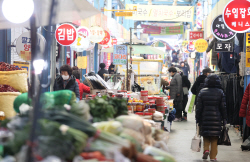 대한상의 “내년 소매시장 1.8% 저성장 예상”