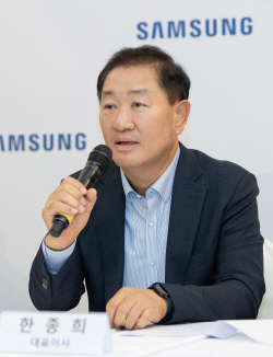 한종희 삼성 부회장 “CES서 ‘맞춤형 경험’으로 초연결 시대 제안”