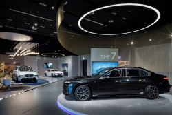 BMW, 영종도 드라이빙 센터에 ‘럭셔리 라운지’ 열어