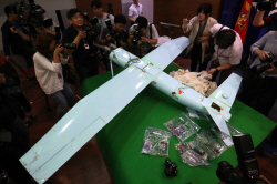 北 무인기, 5년만에 우리 영공 침범…軍, 경고사격 실시