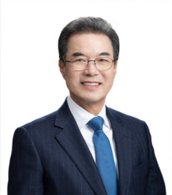 [신년사] 이성희 농협중앙회장 "농업인 실익 지원 노력"