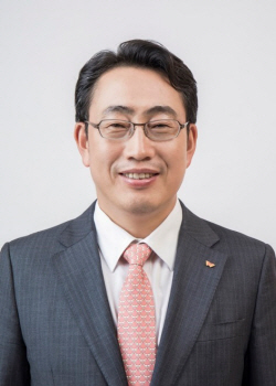 통신업계 CEO 메시지 보니…SKT는 ‘AI’ KT는 ‘안전’ LG U+는 ‘고객’