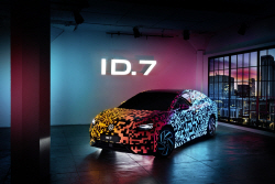 [CES 2023] 폭스바겐, 순수 전기 세단 ‘ID.7’ 위장막 모델 공개