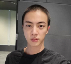 BTS 측 "진, 성실히 신병교육 받는 중...편지, 선물 자제 당부"