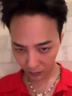 지드래곤, 재벌가 외손녀와 열애설?...中보도
