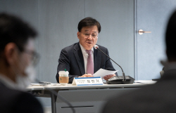 "선제적 R&D와 투자 가능토록 정부지원 강화돼야"