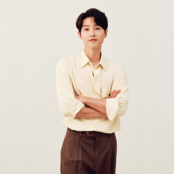 송중기, 英배우와 결혼...2세 소식 발표