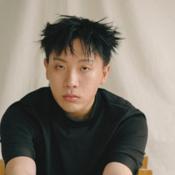 ‘쇼미더머니’ 출신 래퍼 나플라, 병역 비리 혐의 검찰 조사
