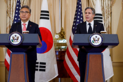한미외교장관 "北 비핵화에 흔들림 없는 의지…중국도 나서야"