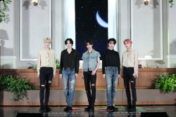 TXT, 데뷔 처음으로 ‘빌보드200’ 1위 기록