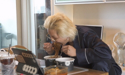 "관리 해이해졌다" 송민호, 배달 음식 2인분 클리어