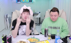 슈주 김희철, 손가락 욕하며 학교폭력 거세게 비판