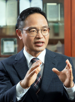 [인터뷰] 이호중 대한LPG협회 회장 "수소시대 가는 길목 LPG가 브릿지 역할 한다"