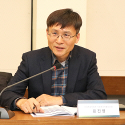 [탄소시장 무역경쟁] 윤진영 산업부 과장 "탄소 감축과 제조업 피해 최소화 모두 이뤄내야"