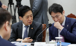尹대통령 ‘돈잔치’ 발언에...금융당국, 전 금융권 성과급 체계 점검