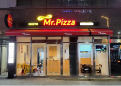 [단독] 미스터피자 오늘부터 최대 40% 인상…피자 가격 줄인상 우려