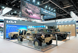 기아 ‘UAE IDEX 2023’ 방산전시회 참가
