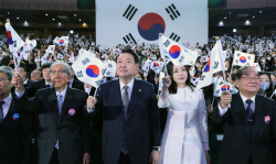 윤석열 대통령 3·1절 기념사에 日언론 ‘화색’..."강제징용도 해결해야"