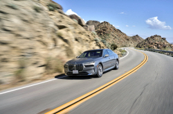 BMW, 3월 특별 프로모션 실시…보험료 지원·무이자 혜택
