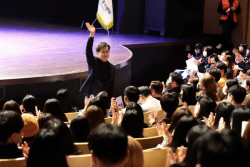 김동연, "엘리트가 독식하는 사회가 아닌 보람·성취를 느낄 수 있는 사회 조성할 것"