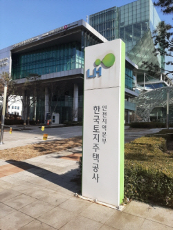 LH, 매입 임대주택 사업에 기계식 주차장 설치 전면 허용해야!...주차난 ‘해결’ 가능