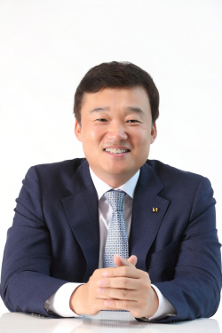 윤경림 후보자, KT 지배구조개선 시동