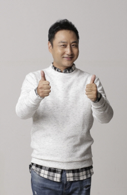 김수용, 송은이 소속사와 전속계약 체결