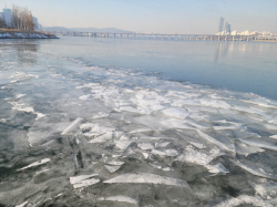 이상기후에 겨울철 기온 하락폭 역대 가장 커…에너지 수급도 위기