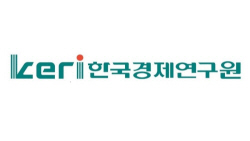 "주 52시간 근무제, 고용 증가 없이 기업 성과만 악화"