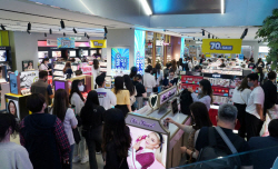 로드숍 빈자리 꿰찬 올리브영, 