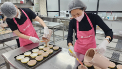 LG U+, 소외계층 이웃에 직접 만든 빵으로 마음 나눈다